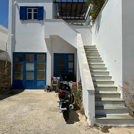 Anemochadi Agios Sostis (Tinos)